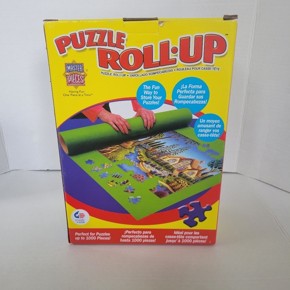 Puzzle Roll Up by Master Pieces - Picture 1 of 8